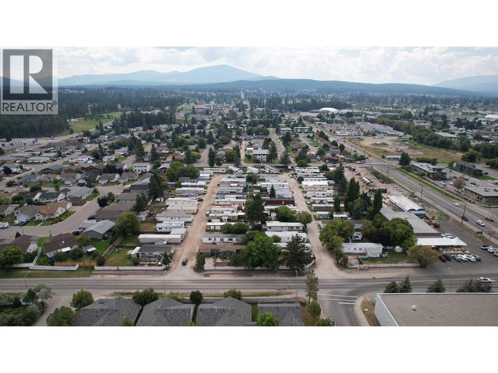  2025 10th Street, Cranbrook