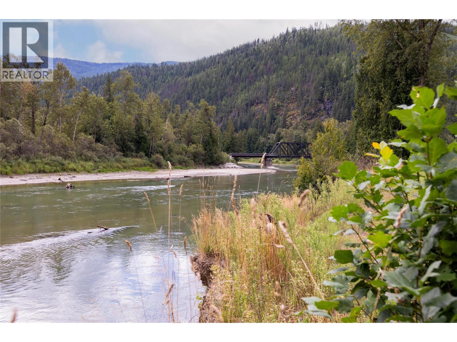  3099 Myllinemi Road, Sicamous