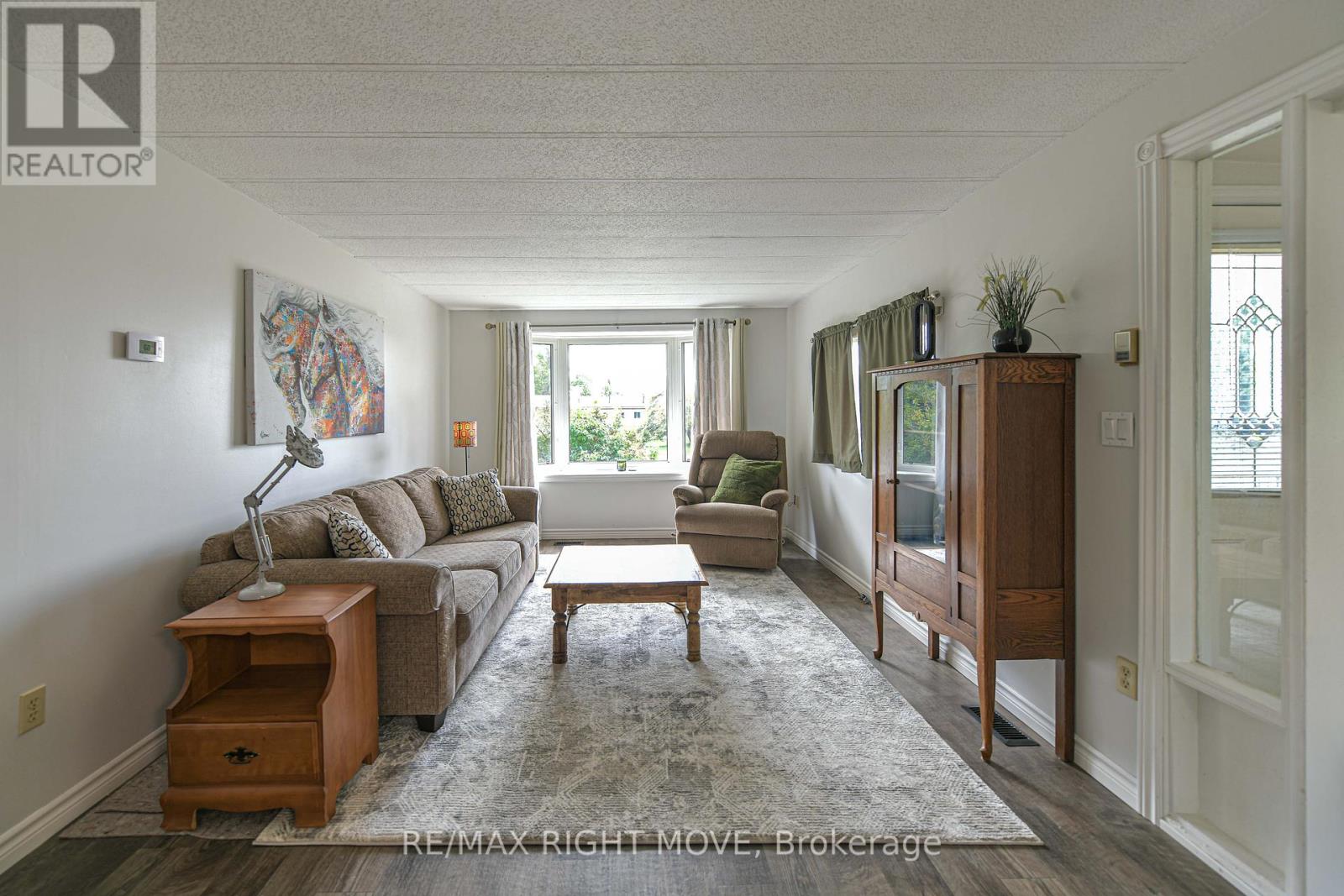 Photo 28 of 17 Balantrae Drive, Oromedonte ON