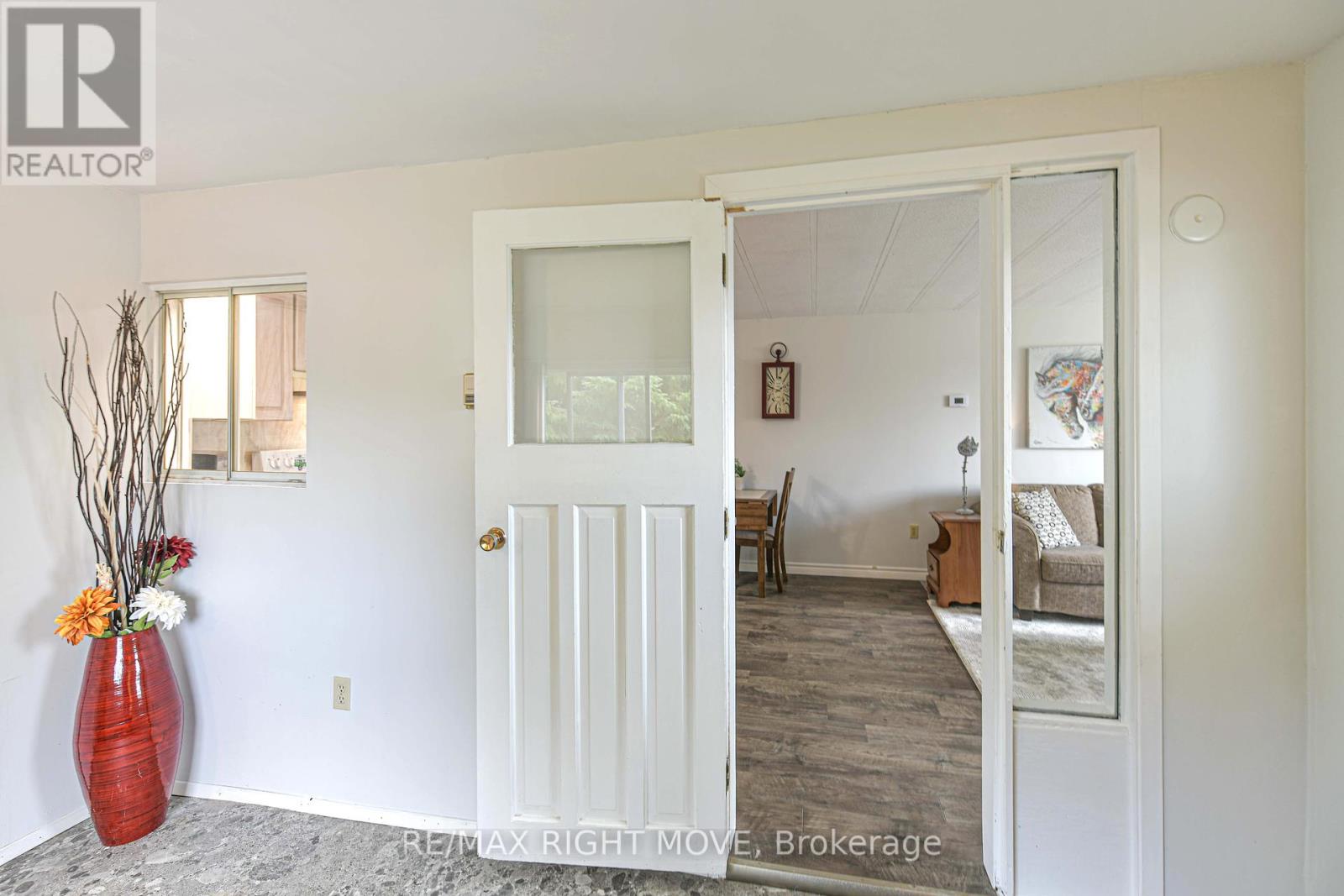 Photo 32 of 17 Balantrae Drive, Oromedonte ON