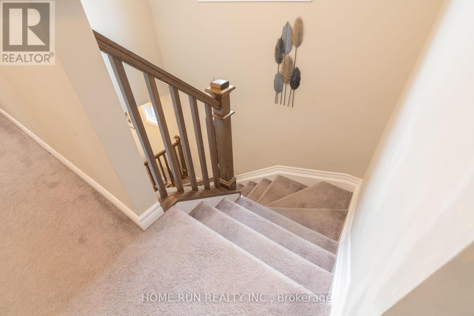 Photo 17 of 974 Kilbirnie Drive, Ottawa ON