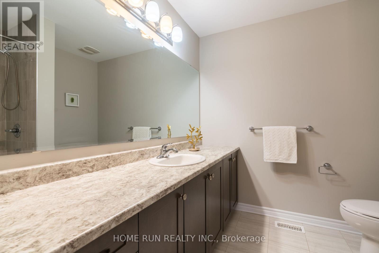 Photo 26 of 974 Kilbirnie Drive, Ottawa ON