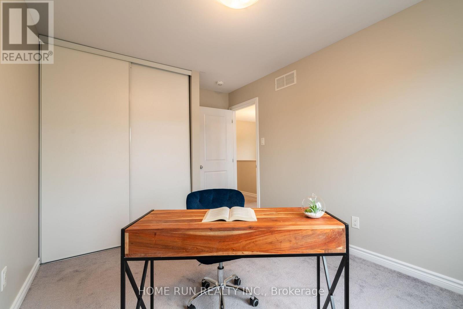 Photo 30 of 974 Kilbirnie Drive, Ottawa ON