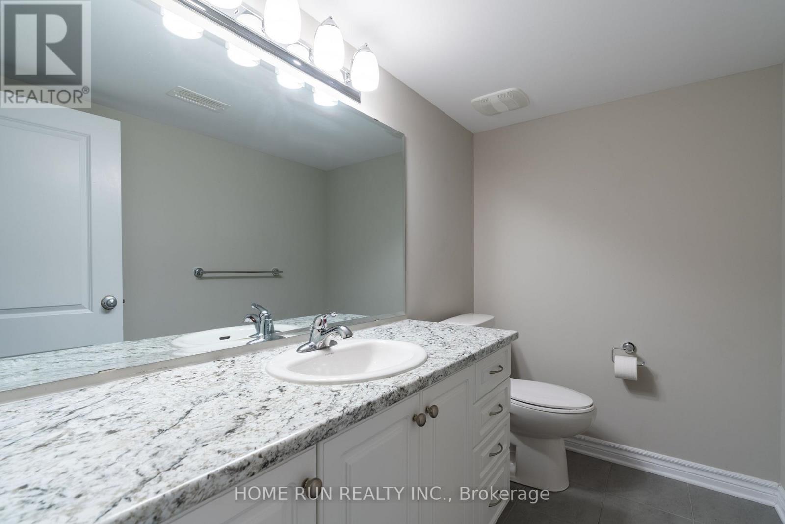 Photo 33 of 974 Kilbirnie Drive, Ottawa ON