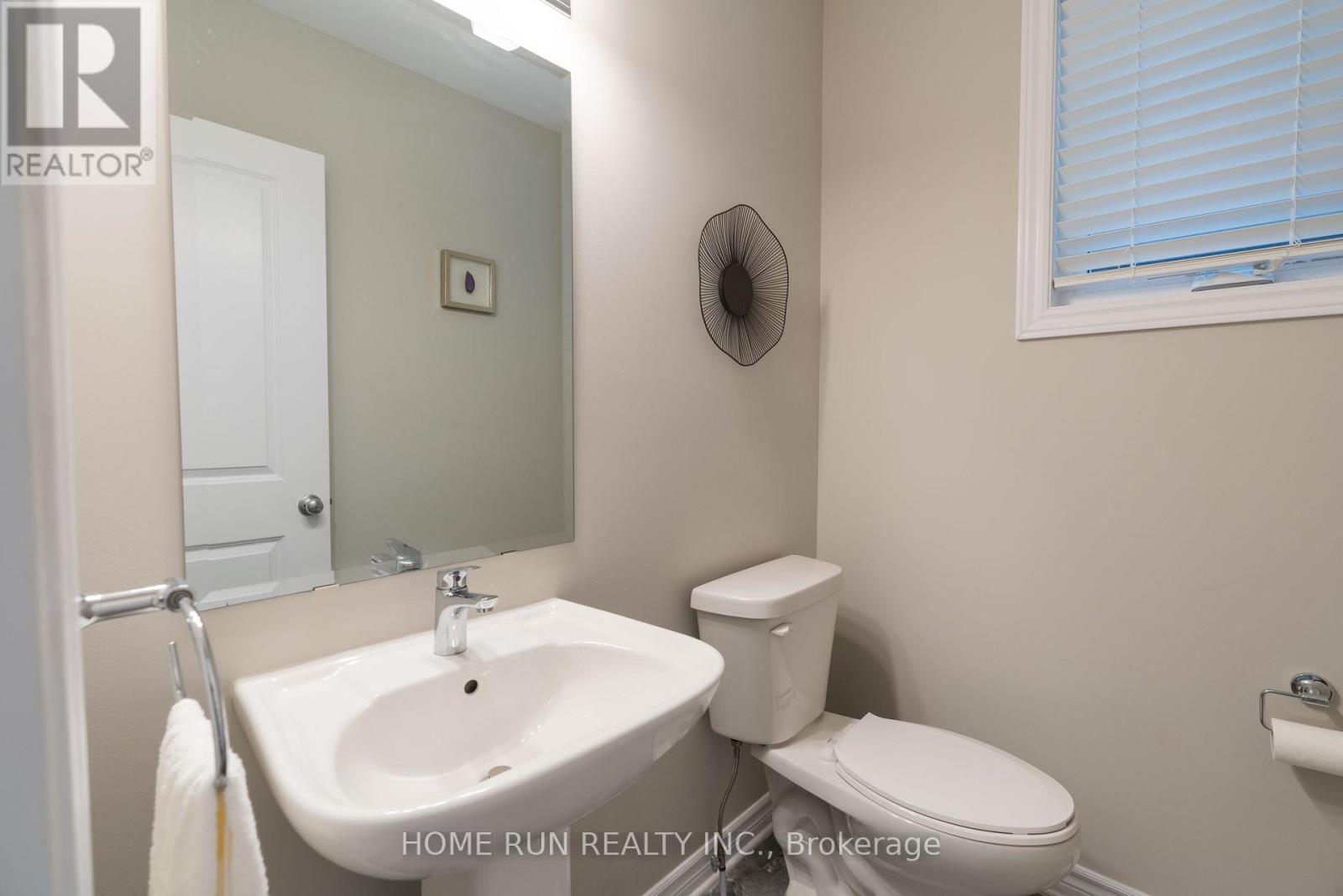 Powder room