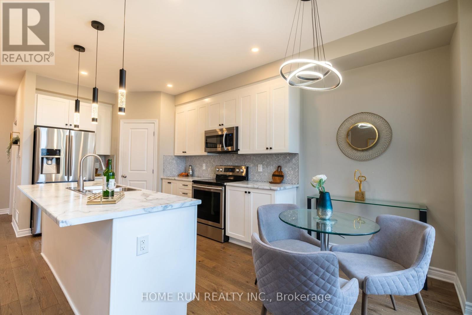 Photo 9 of 974 Kilbirnie Drive, Ottawa ON