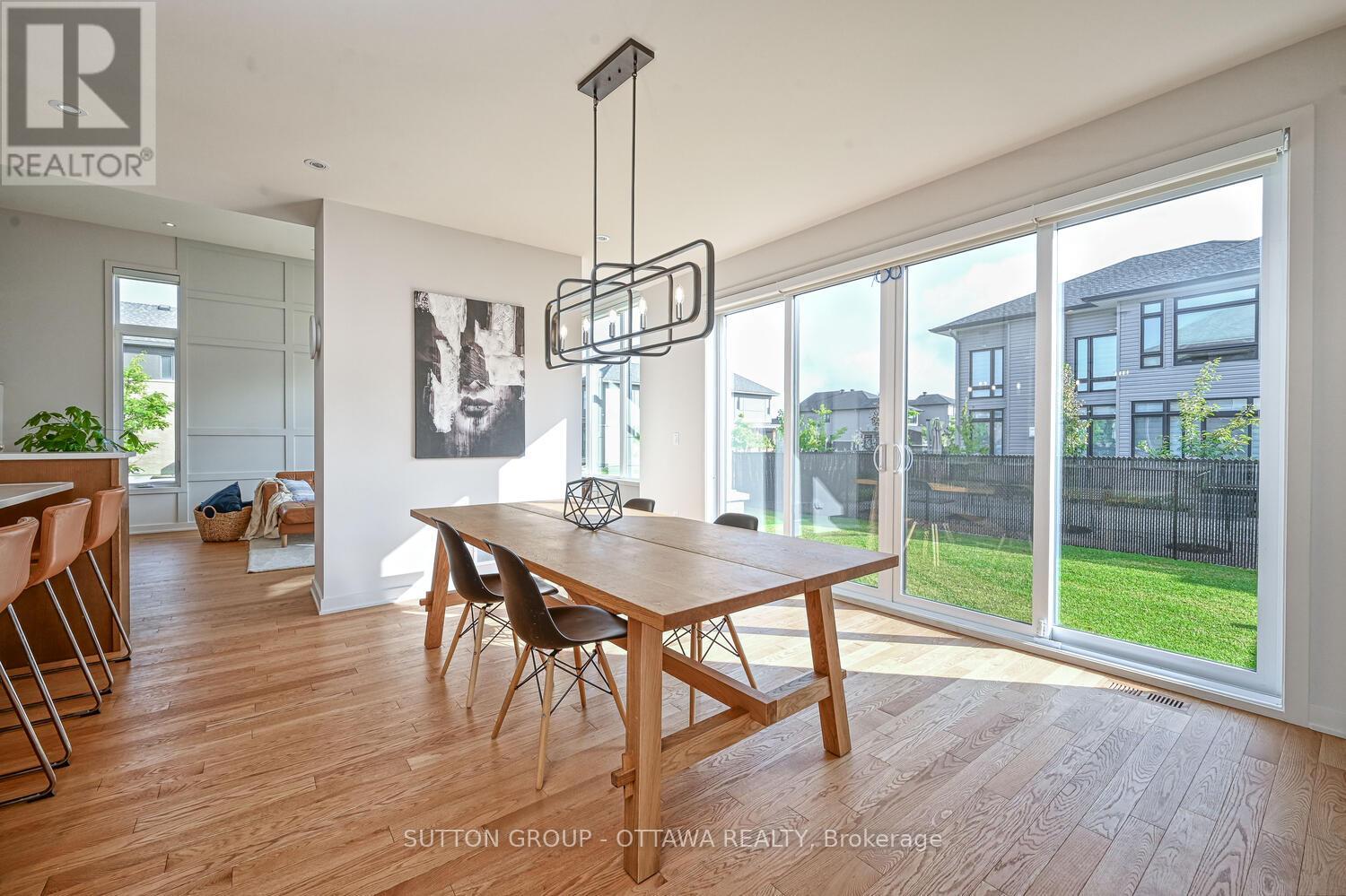 Photo 12 of 732 Wooler Place, Ottawa ON