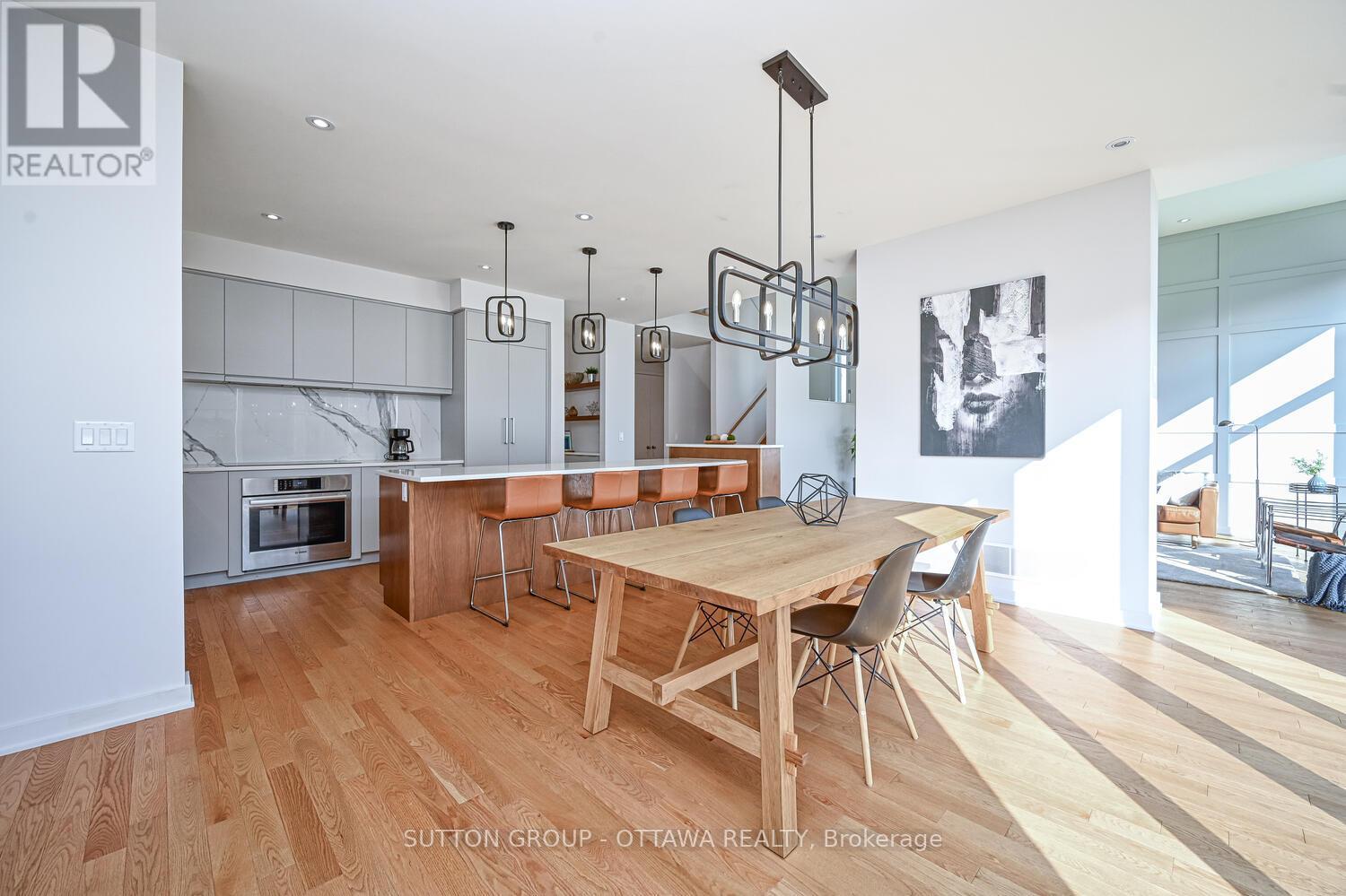 Photo 13 of 732 Wooler Place, Ottawa ON