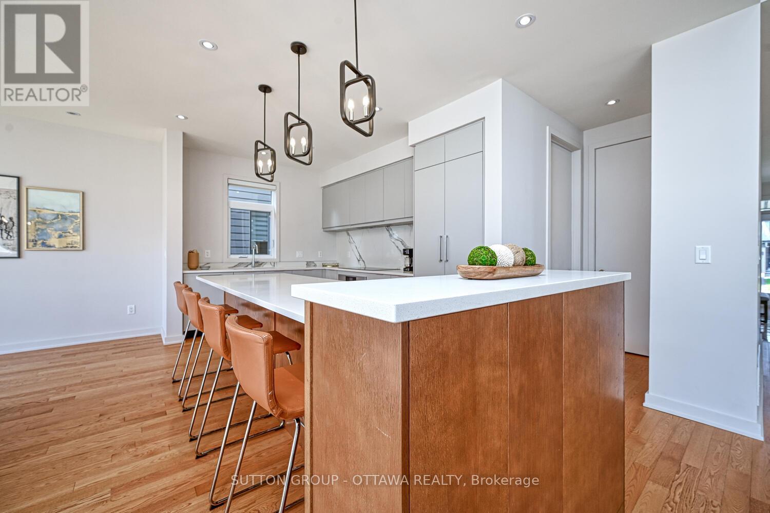 Photo 17 of 732 Wooler Place, Ottawa ON