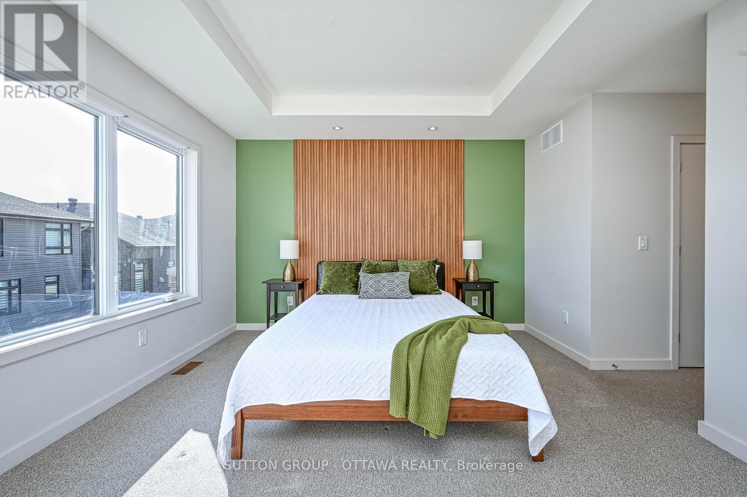 Photo 28 of 732 Wooler Place, Ottawa ON