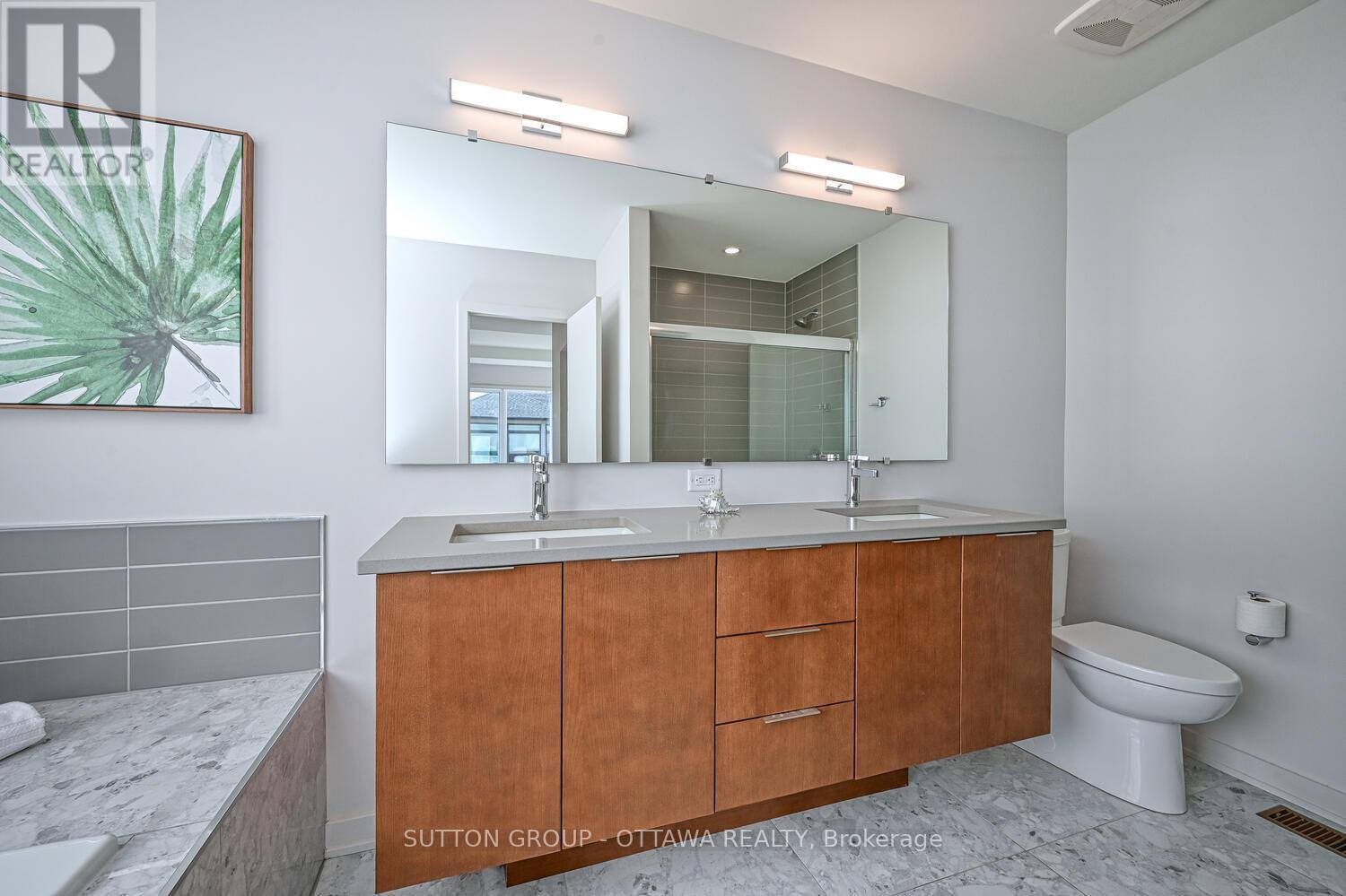 Photo 31 of 732 Wooler Place, Ottawa ON