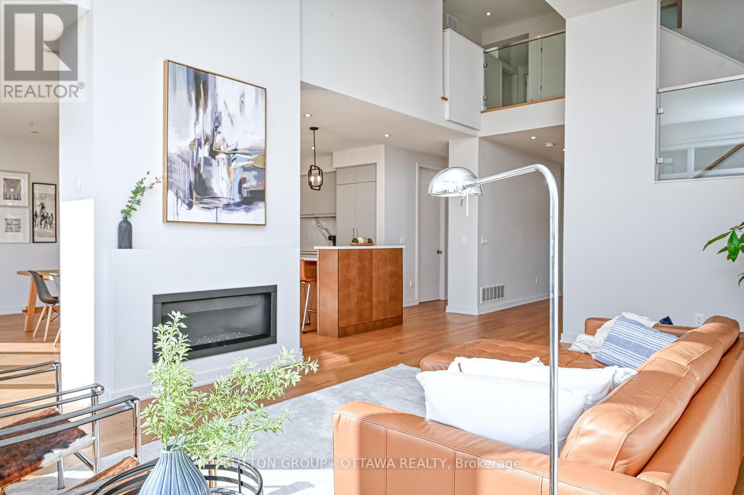 Photo 9 of 732 Wooler Place, Ottawa ON