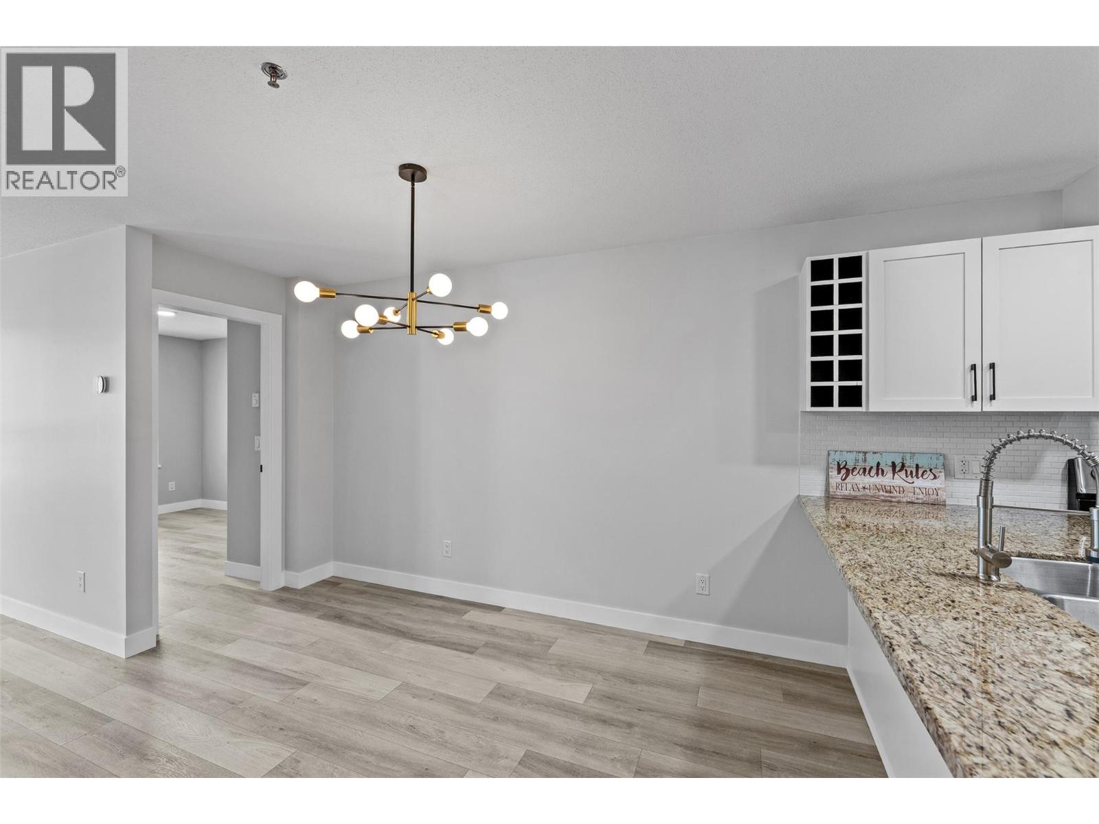 319 1083 Sunset Drive, Kelowna