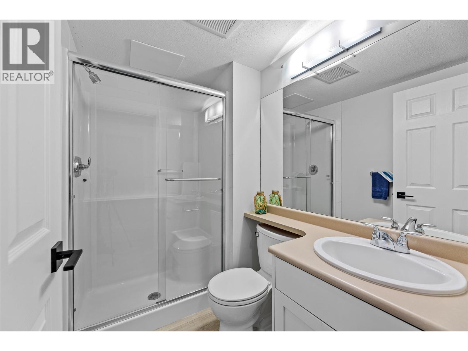 319 1083 Sunset Drive, Kelowna