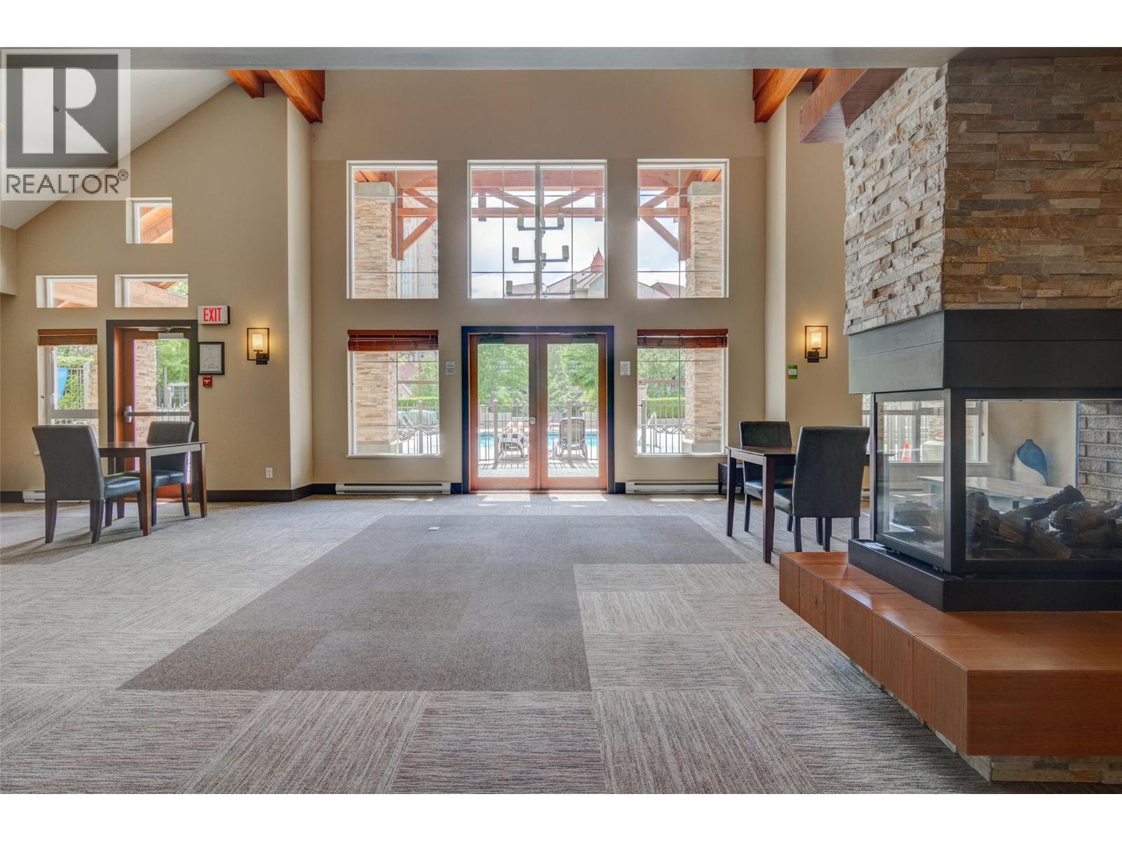 319 1083 Sunset Drive, Kelowna