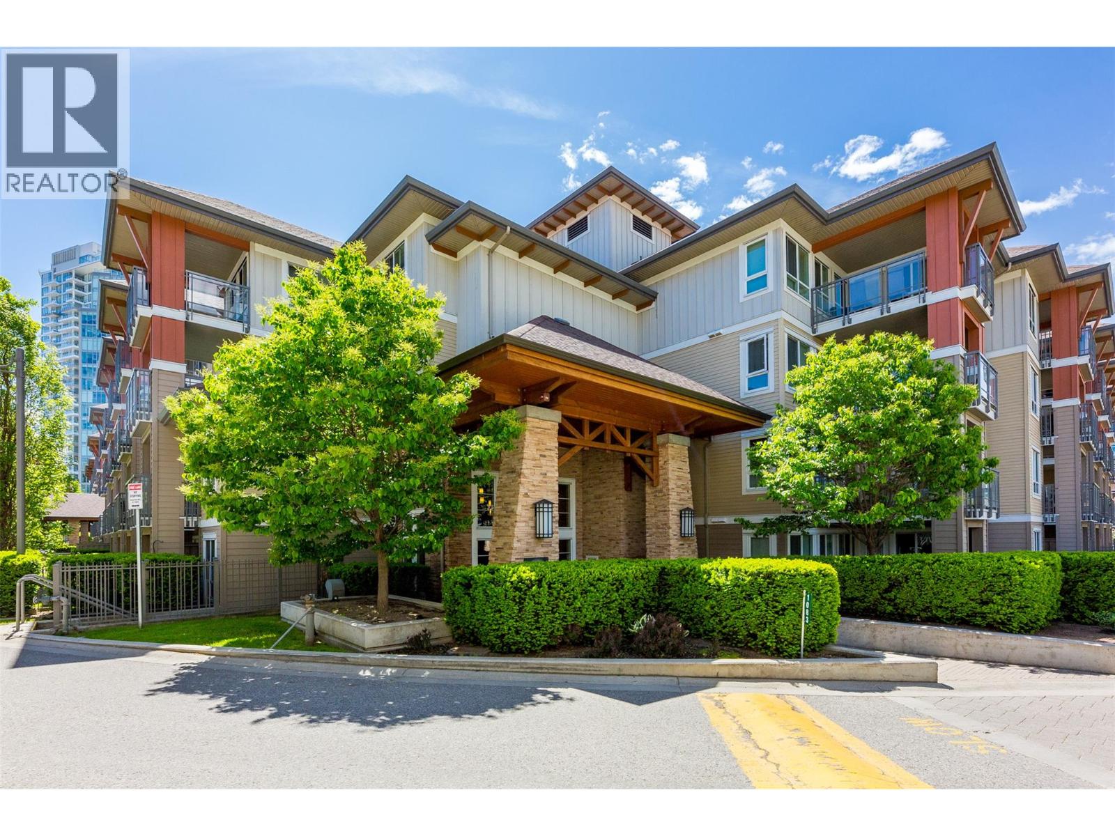 319 1083 Sunset Drive, Kelowna