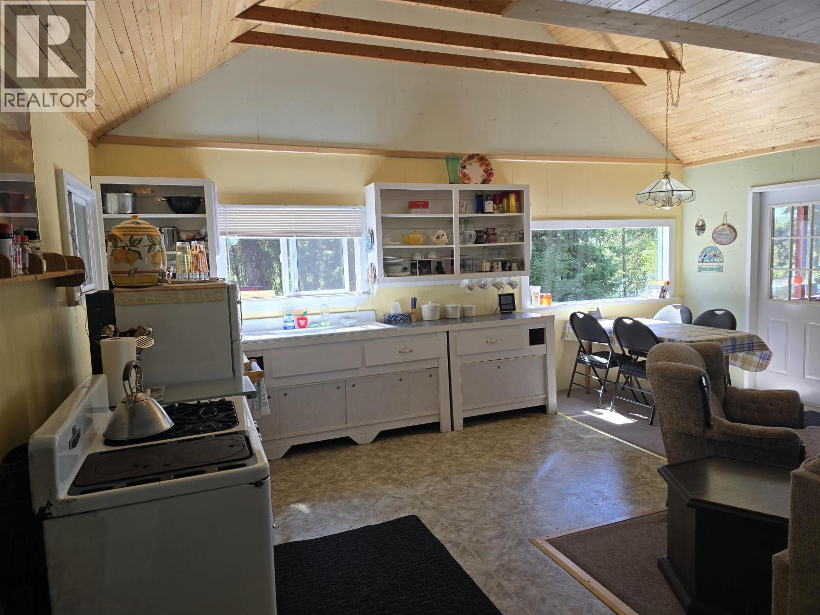 Photo 10 of 29200 Dahl Lake Road, Prince George BC