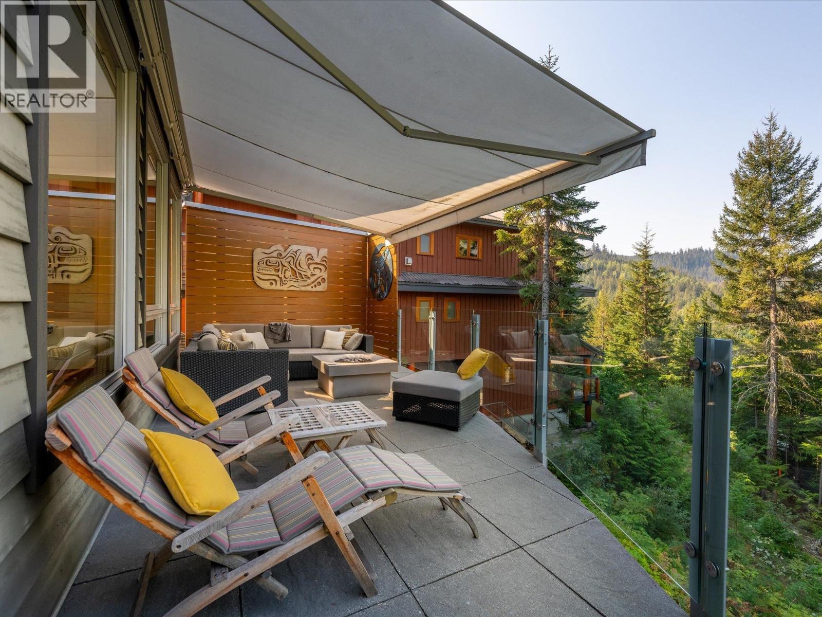 2341 GONDOLA WAY, Whistler