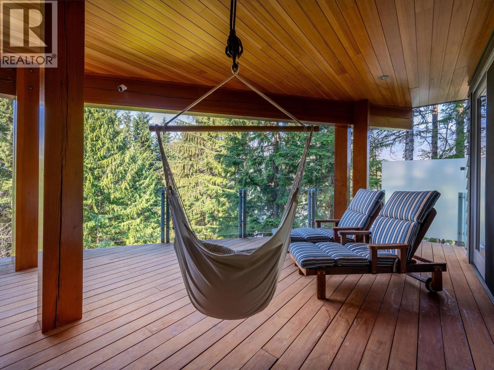 2341 GONDOLA WAY, Whistler