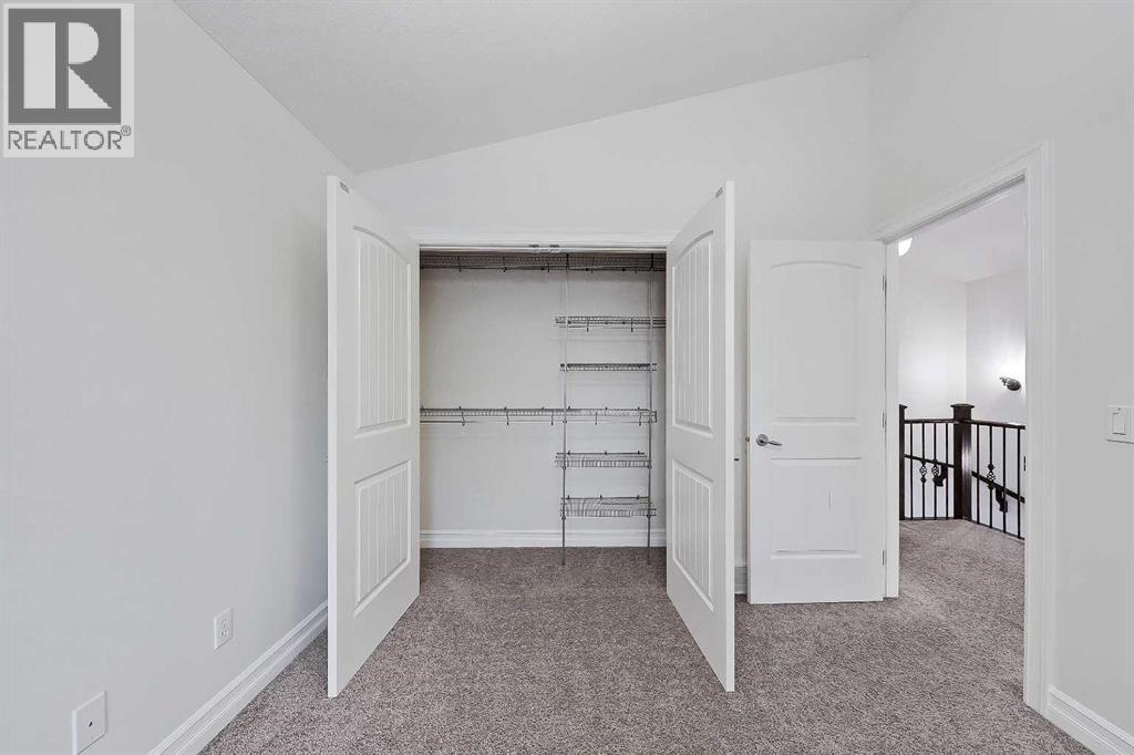 Photo 29 of 2045 48 Avenue Sw, Calgary AB