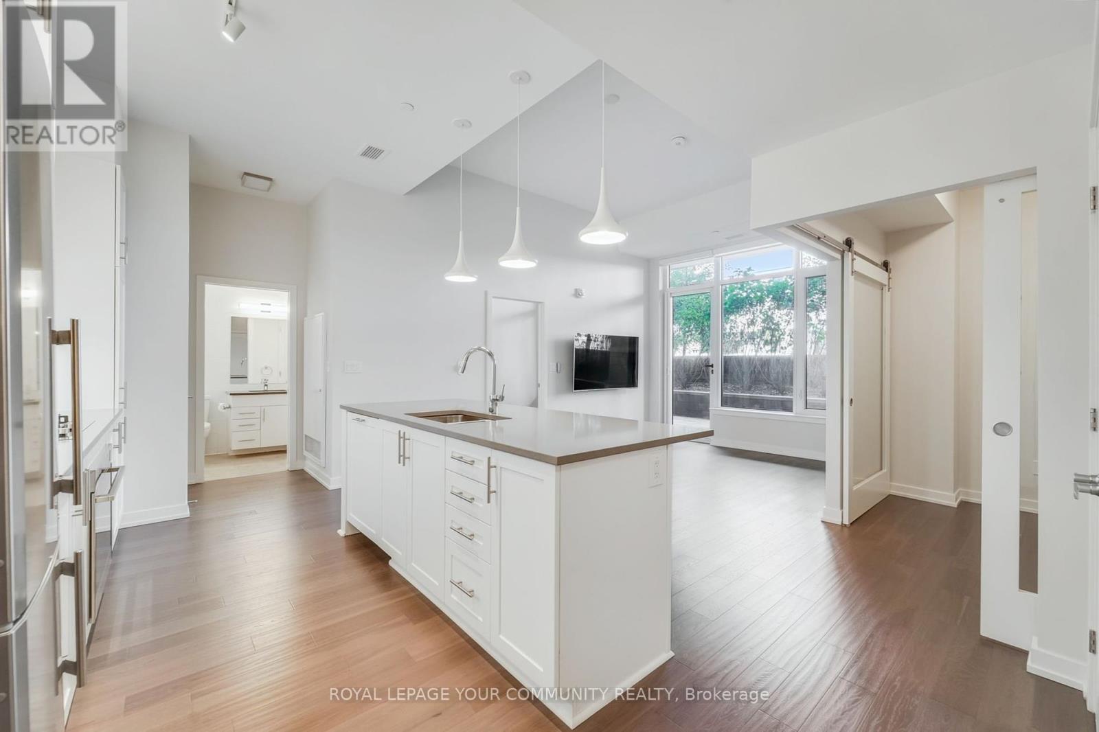 Photo 11 of 108 570 De Mazenod Avenue, Ottawa ON