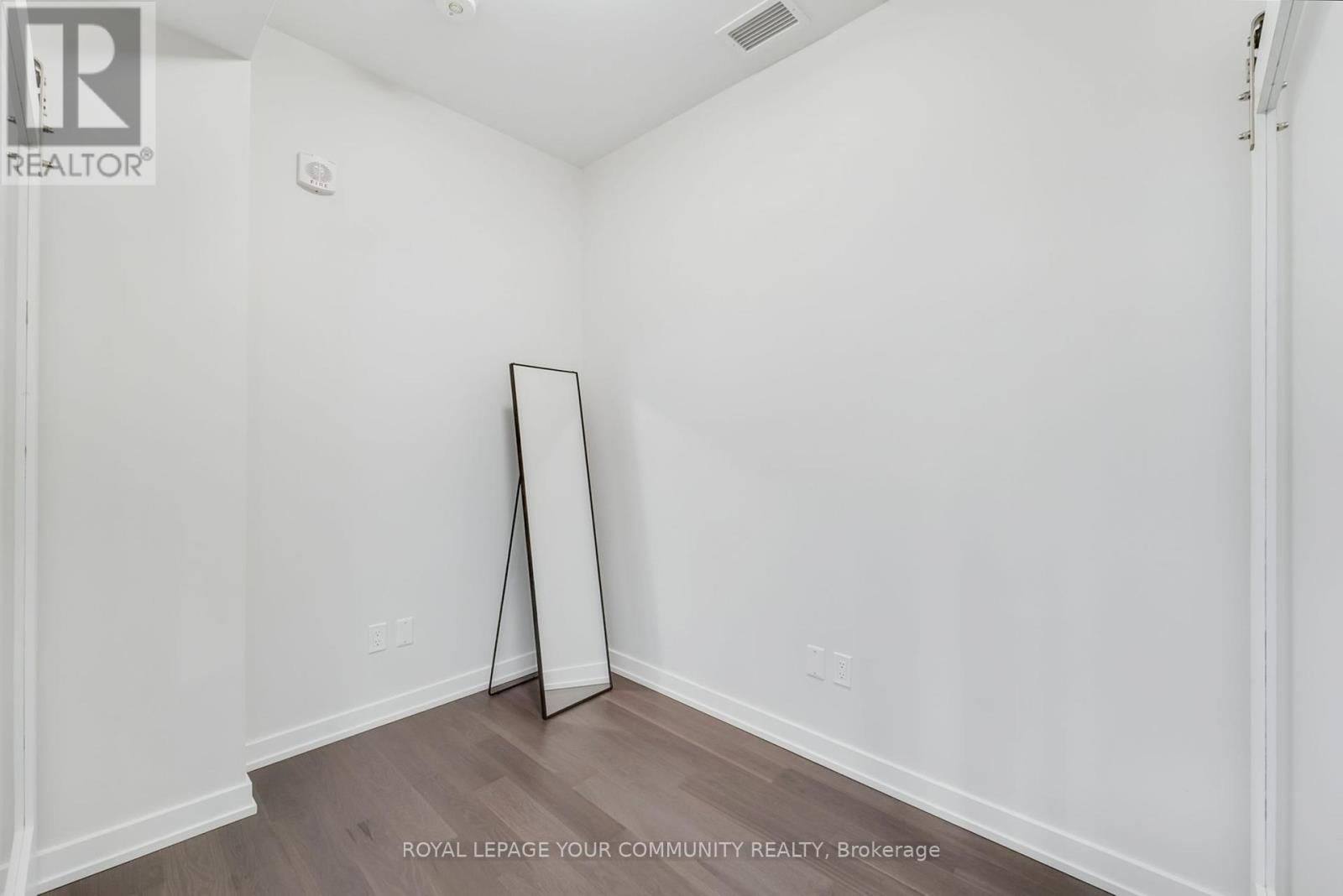 Photo 7 of 108 570 De Mazenod Avenue, Ottawa ON