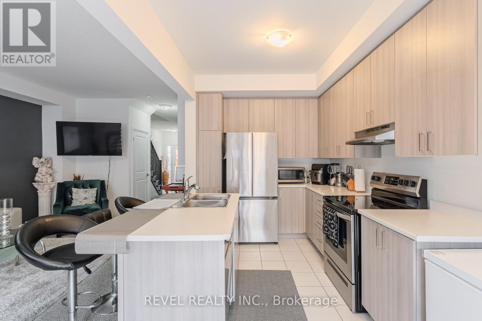 Photo 12 of 11 520 Grey Street, Brantford ON