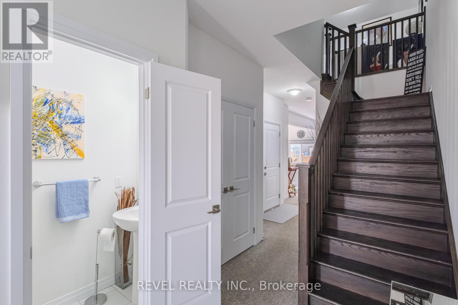 Photo 13 of 11 520 Grey Street, Brantford ON