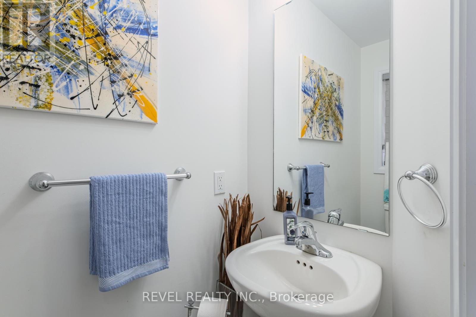 Photo 4 of 11 520 Grey Street, Brantford ON