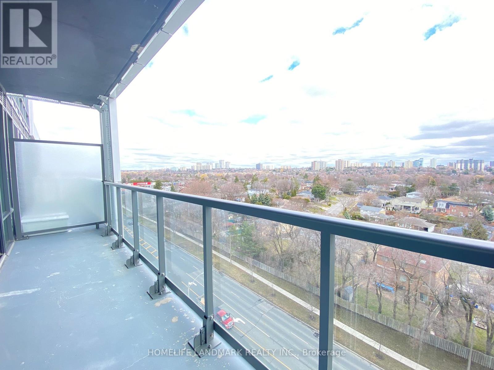 Photo 14 of 1240 25 Adra Grado Way, Toronto ON