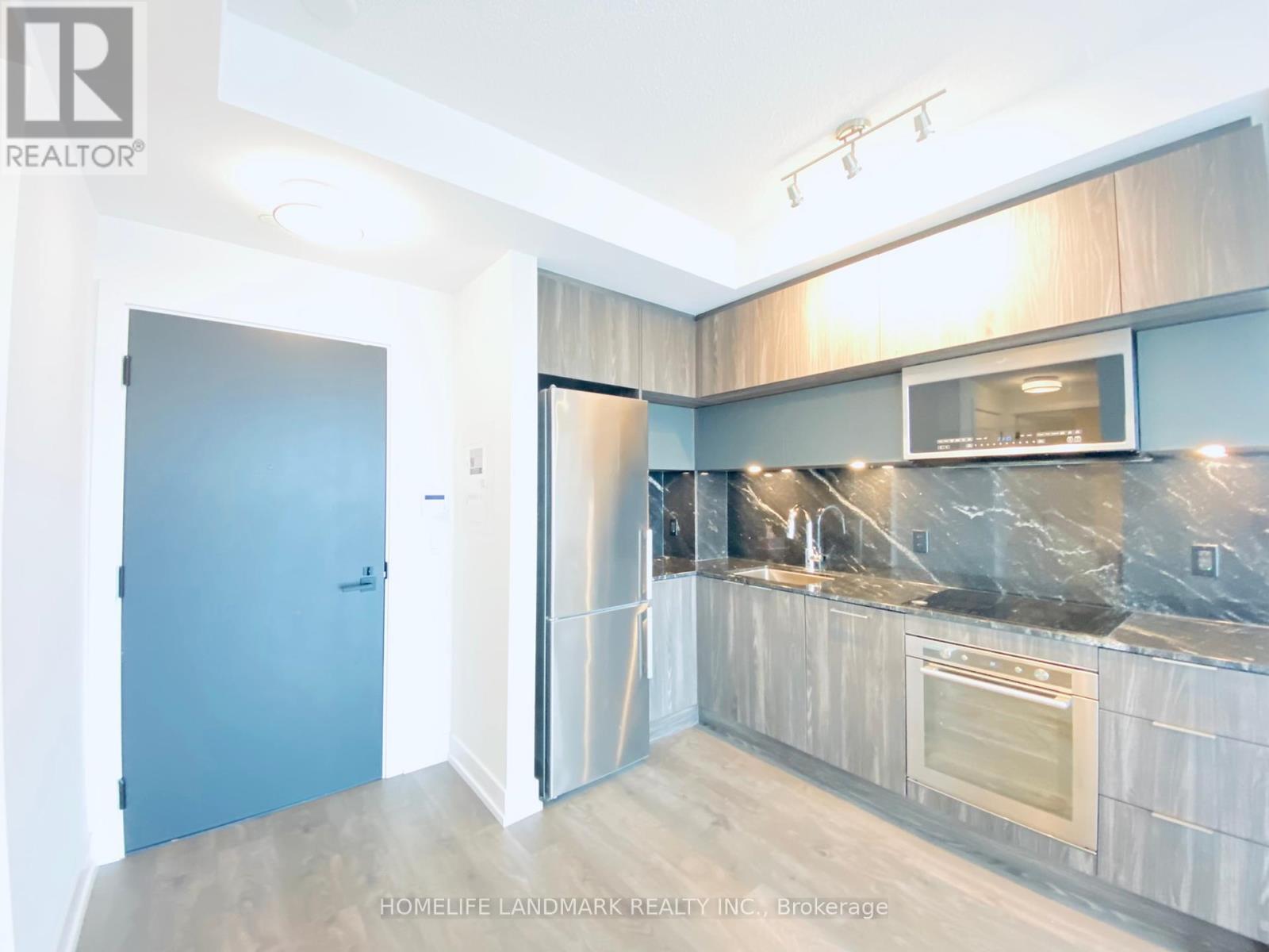 Photo 3 of 1240 25 Adra Grado Way, Toronto ON