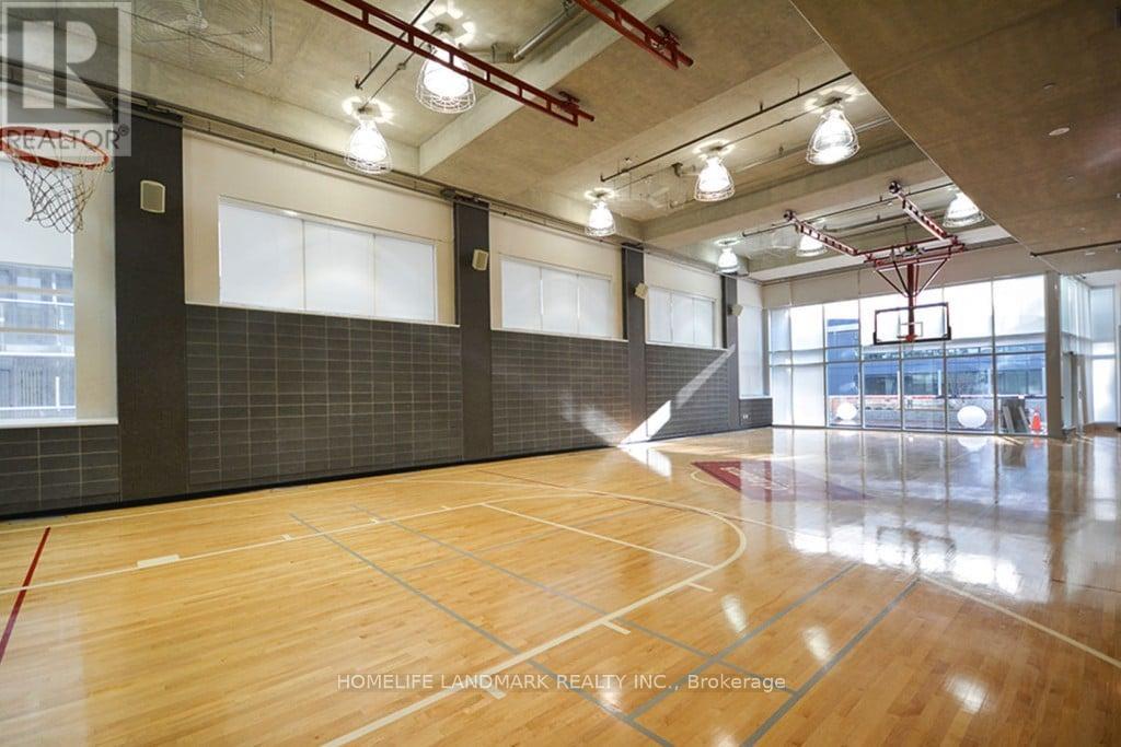 Photo 19 of 3010 21 Widmer Street, Toronto ON