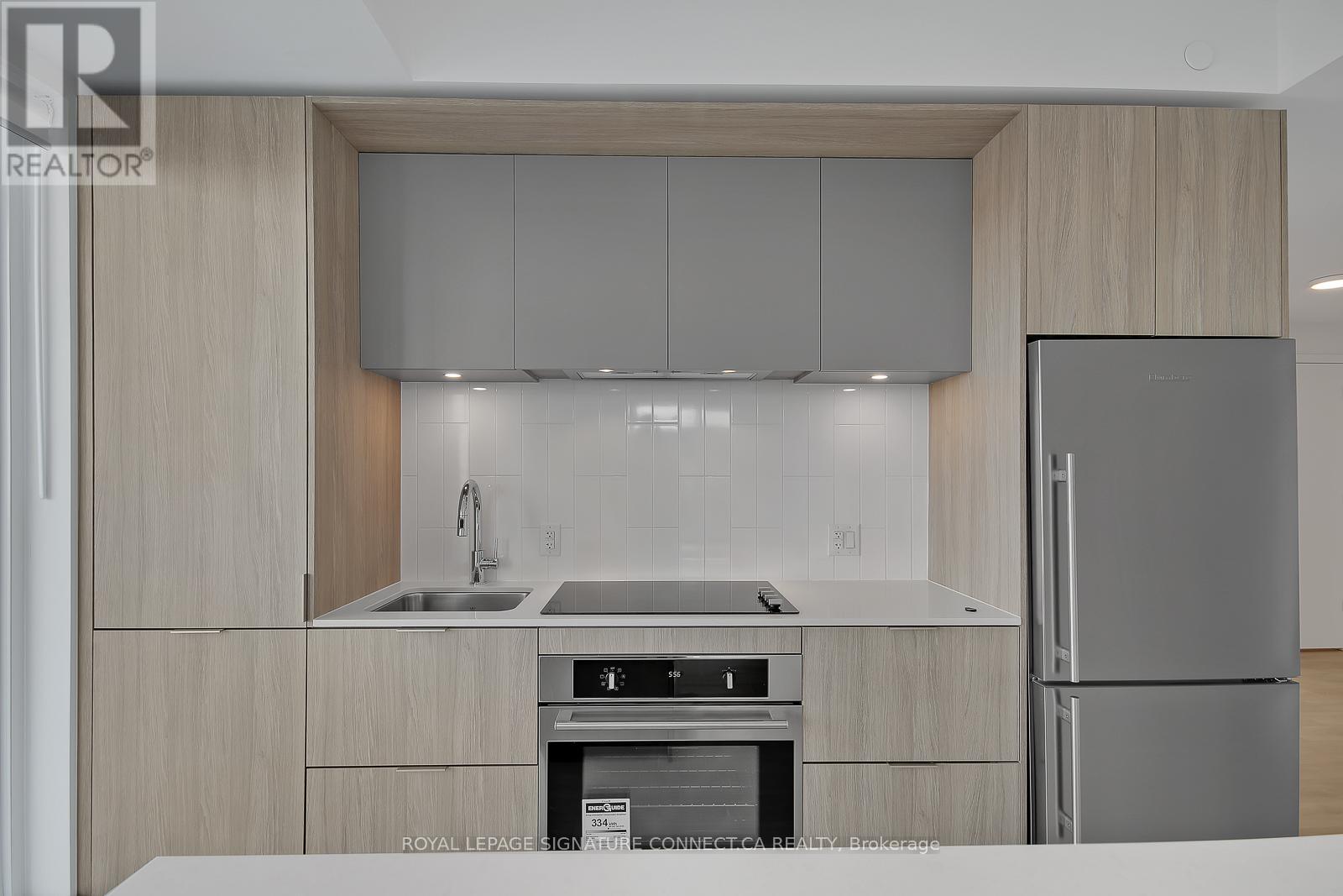 Photo 13 of 609 130 River Street, Toronto ON