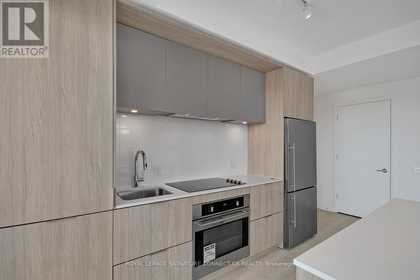 Photo 14 of 609 130 River Street, Toronto ON