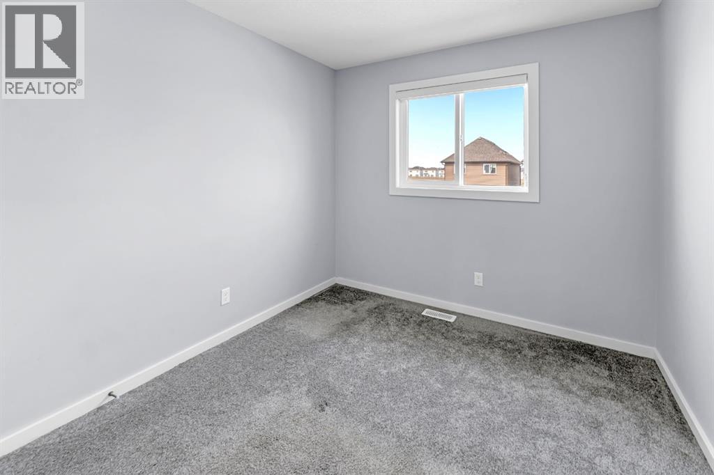 Photo 11 of 310 Savanna Terrace Ne, Calgary AB