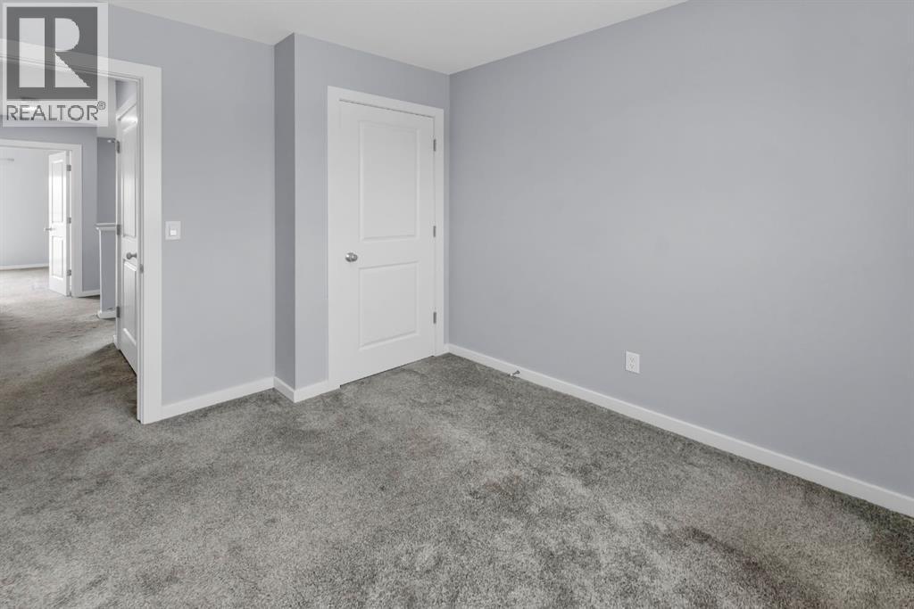 Photo 12 of 310 Savanna Terrace Ne, Calgary AB