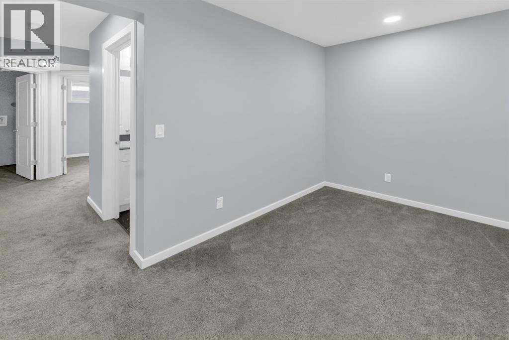 Photo 19 of 310 Savanna Terrace Ne, Calgary AB