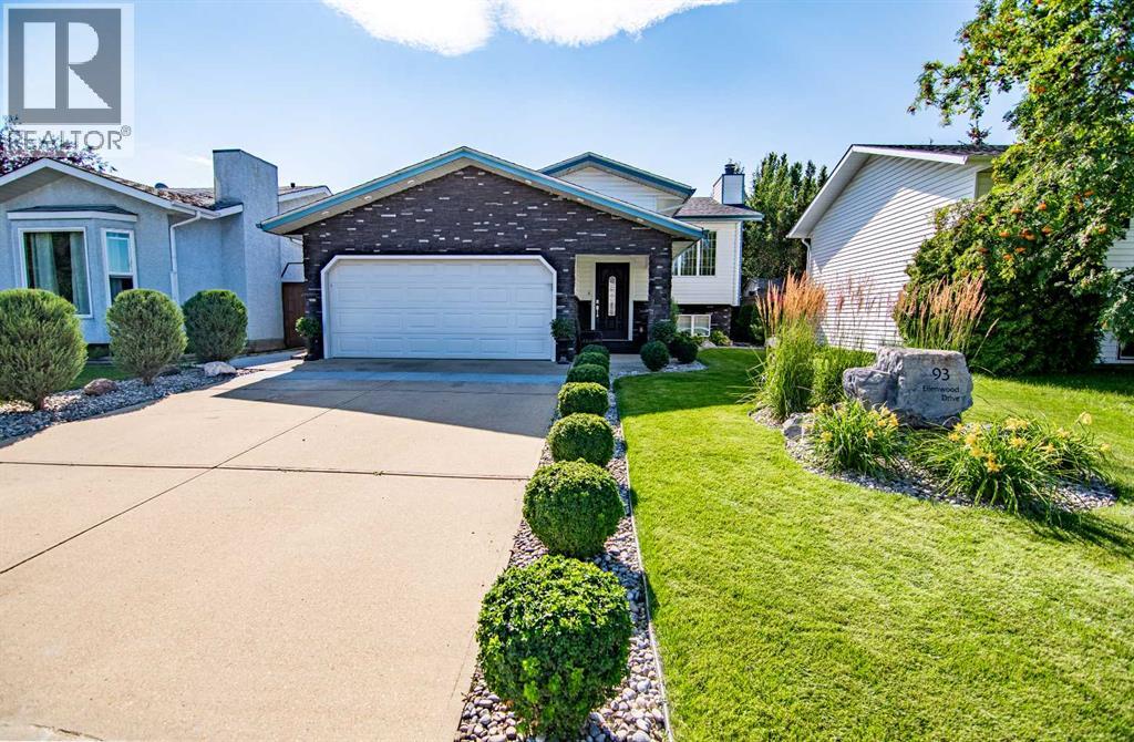Photo 1 of 93 Ellenwood Drive, Red Deer AB