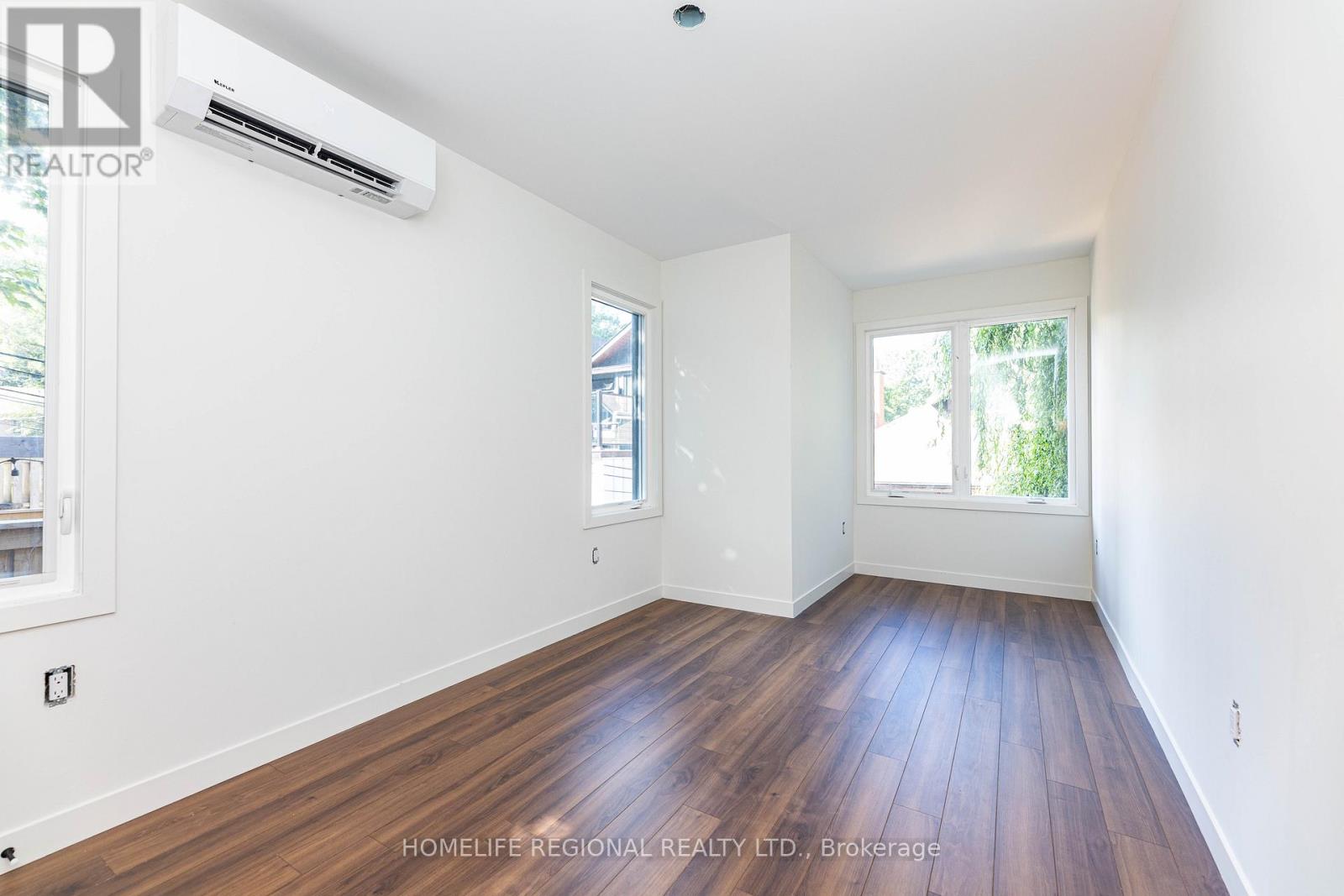 Photo 10 of Garden Suite 5 Edgewood Gardens, Toronto ON