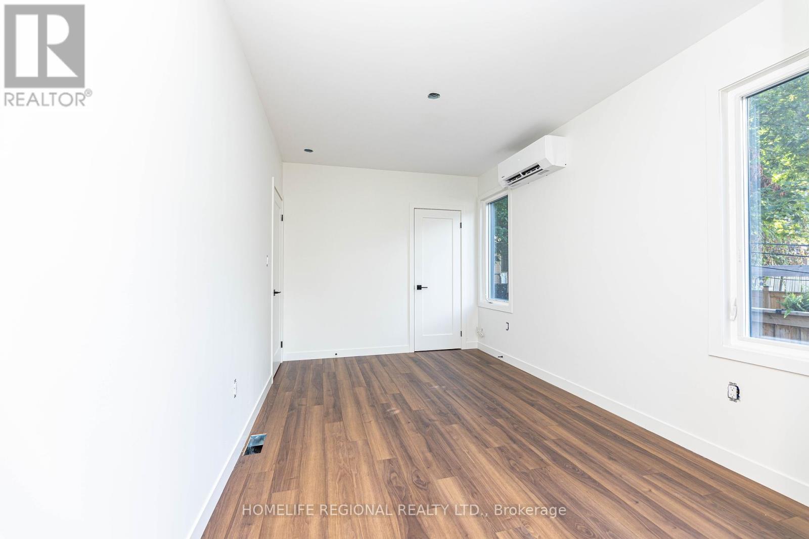 Photo 12 of Garden Suite 5 Edgewood Gardens, Toronto ON