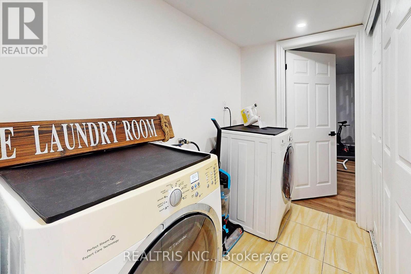 Photo 37 of 12339 Ninth Line, Whitchurchstouffville ON
