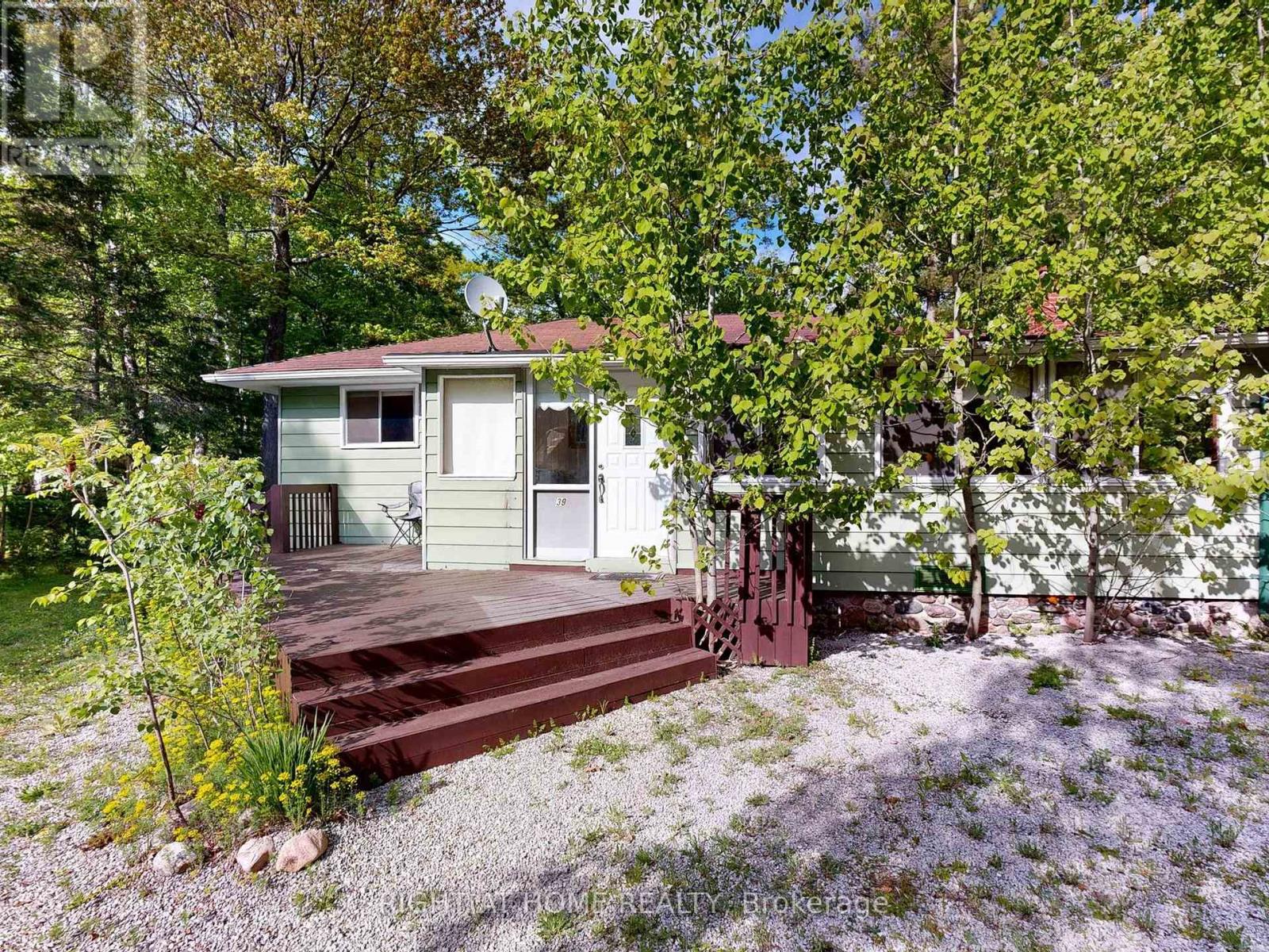39 Rue Jules Leger