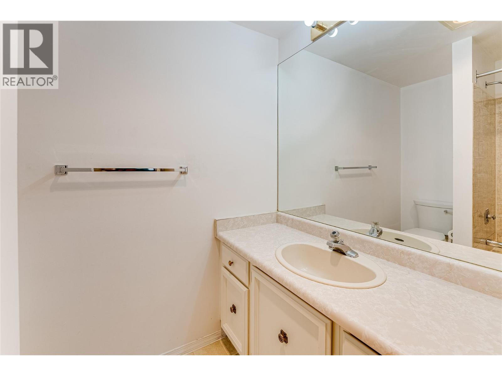 Photo 21 of 3901 32 Avenue Unit 208, Vernon BC