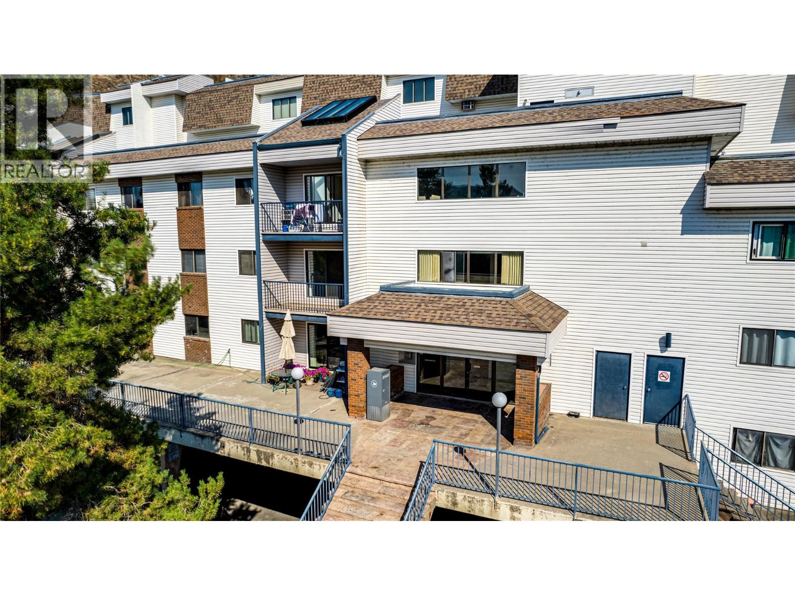Photo 4 of 3901 32 Avenue Unit 208, Vernon BC