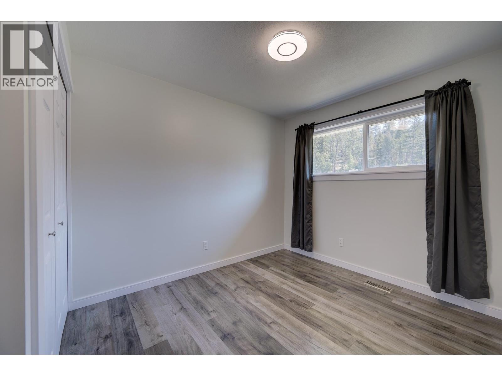 397 BASALT Drive, Logan Lake