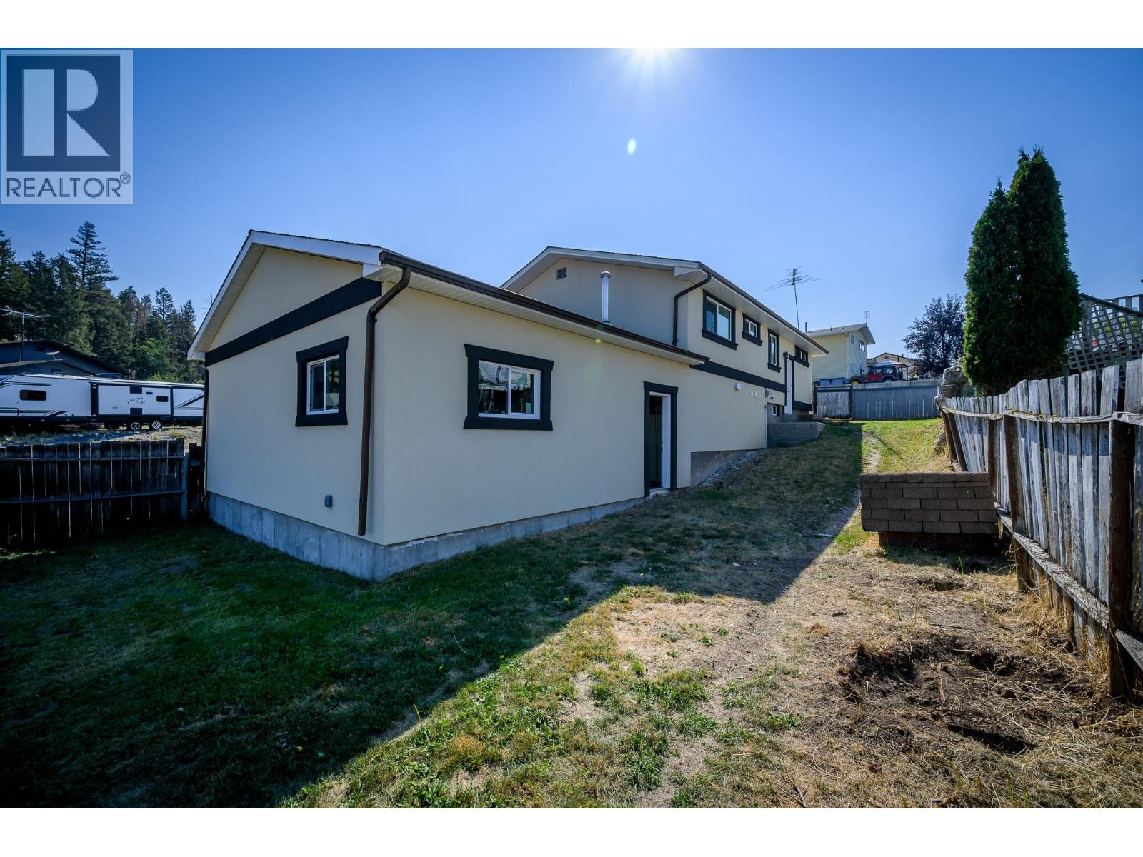 397 BASALT Drive, Logan Lake