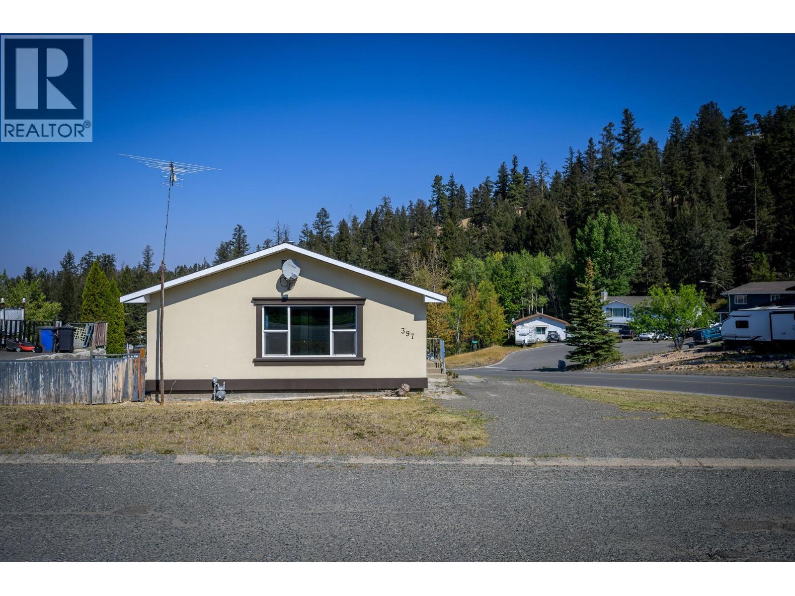 397 BASALT Drive, Logan Lake