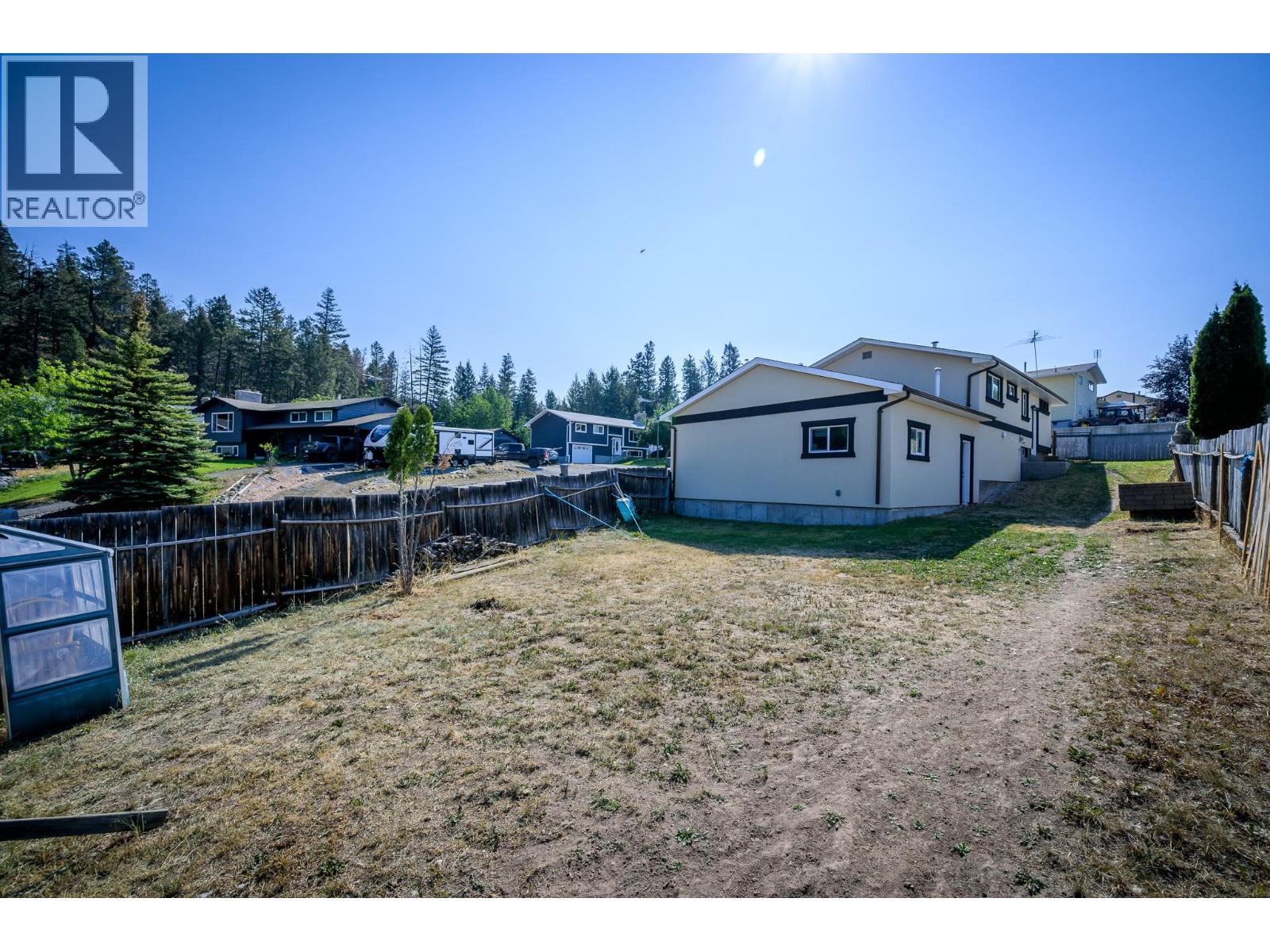 397 BASALT Drive, Logan Lake