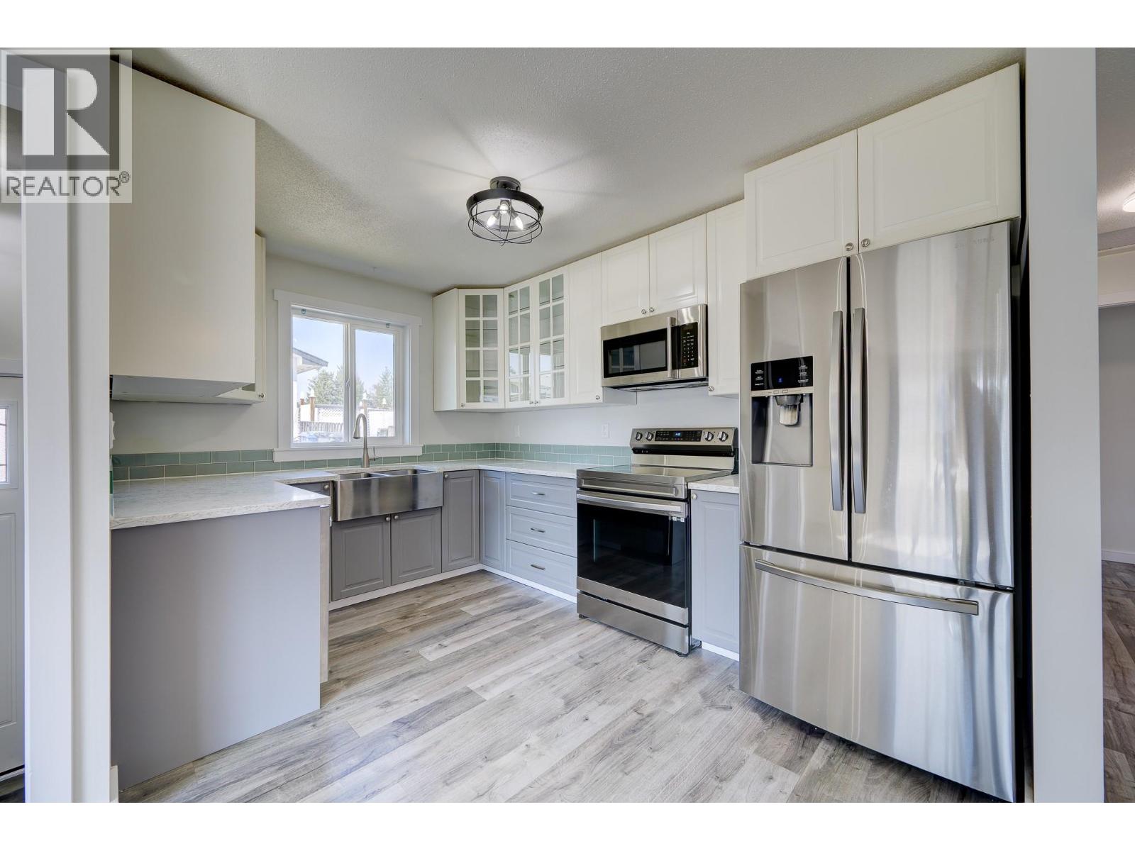 397 BASALT Drive, Logan Lake