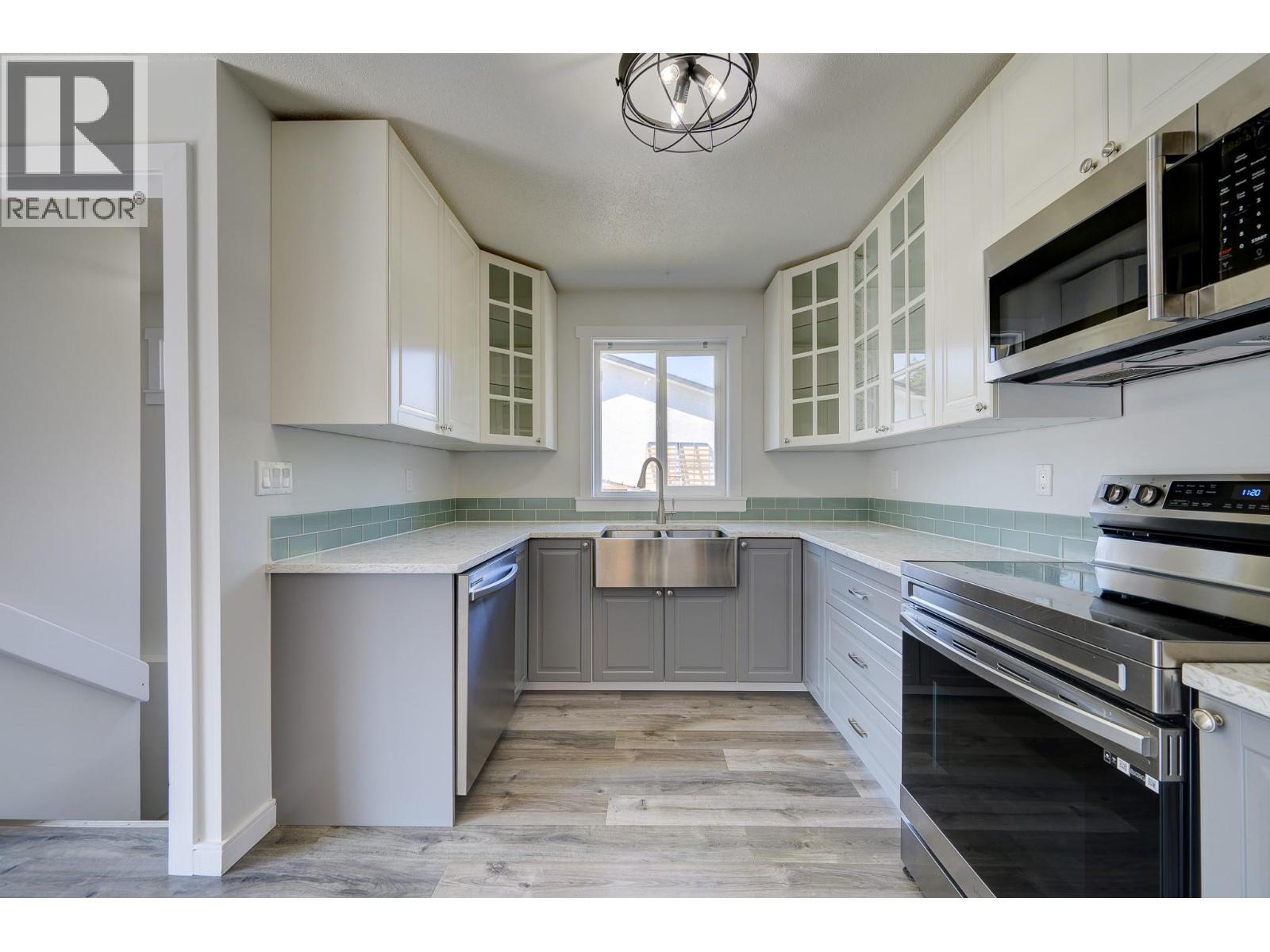 397 BASALT Drive, Logan Lake